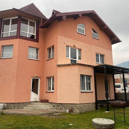 Domashnya Oselya Apartment Verkhovyna Exterior photo